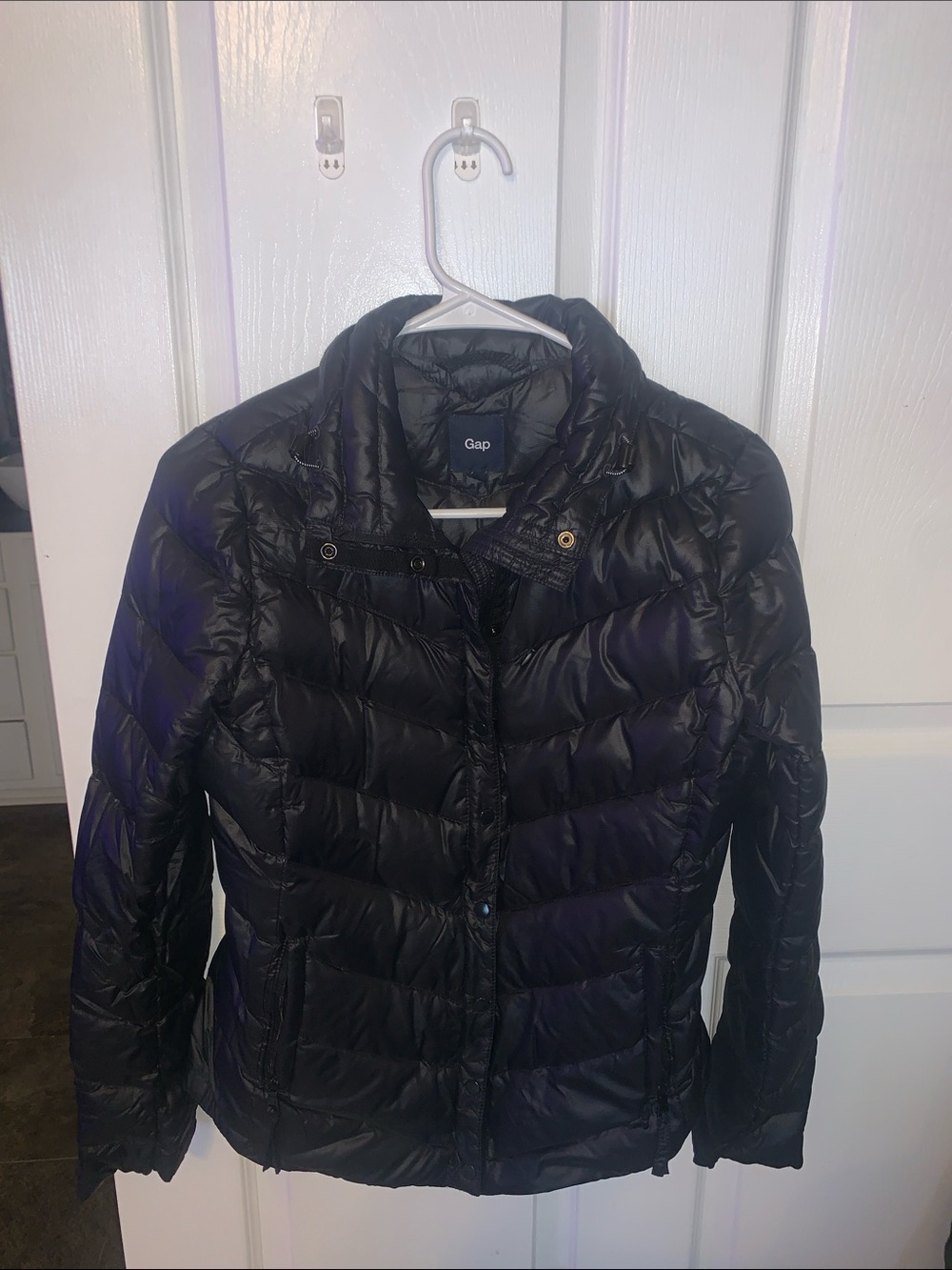 GAP Women's Black Quilted Packable Puffer Jacket size xs